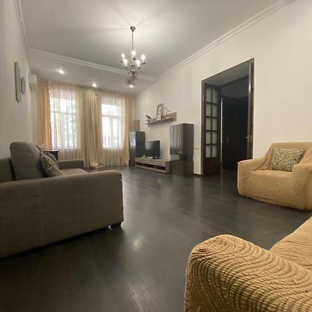 Apartment Ekaterinenskaya 24 Odessa Ngoại thất bức ảnh