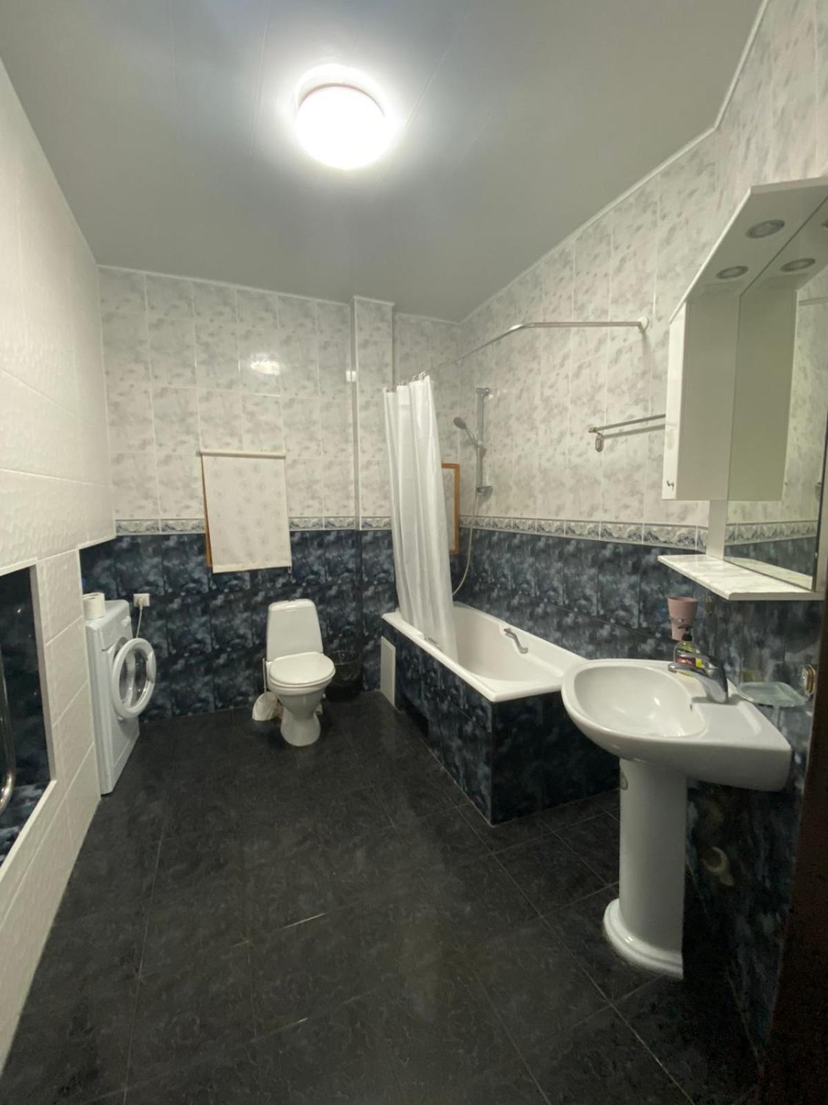 Apartment Ekaterinenskaya 24 Odessa Ngoại thất bức ảnh